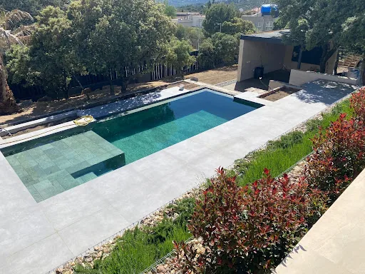 Ejecución de cubierta técnica del chalet en Torrelodones